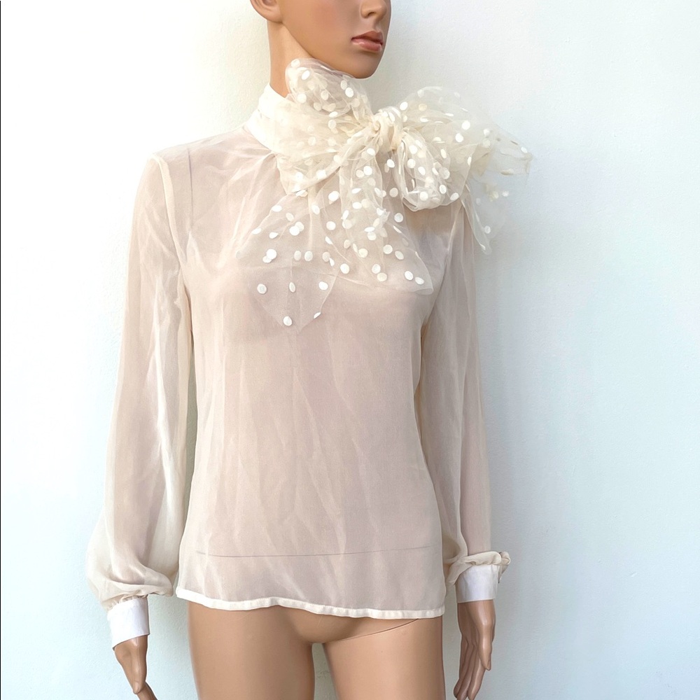 NEW NASTY GAL DOBBY MESH PUSSYBOW BLOUSE CREAM, SZ 4